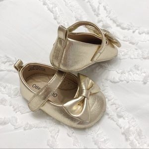 Baby Girls Soft Sole Leather Shoes T-Strap Mary Jane for Infant... SIZE 6-9m